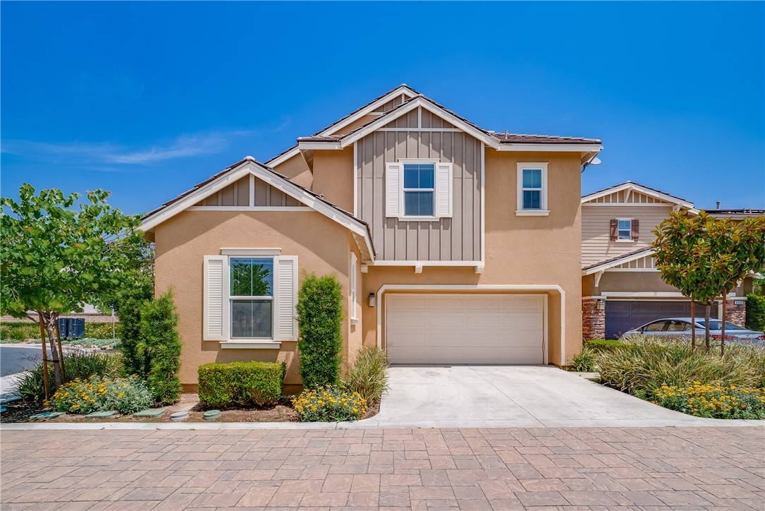 Ontario, CA 91762,4121 S Blackstone Privado