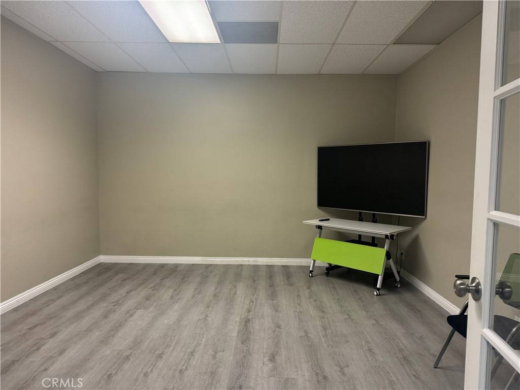 Arcadia, CA 91006,20 E Foothill BLVD #212