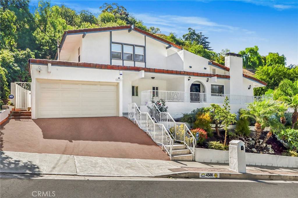 Los Angeles, CA 91316,4501 Grimes Place
