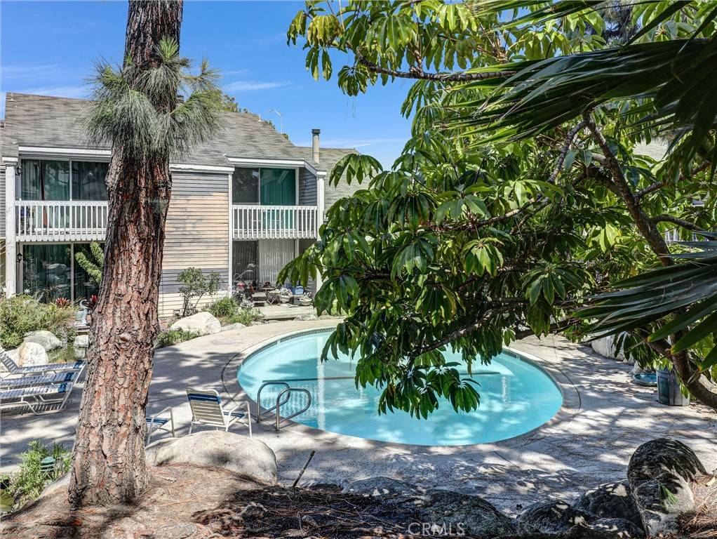 Wilmington, CA 90744,25505 Pine Creek LN