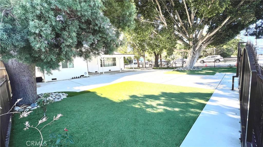 San Gabriel, CA 91775,8938 Duarte RD