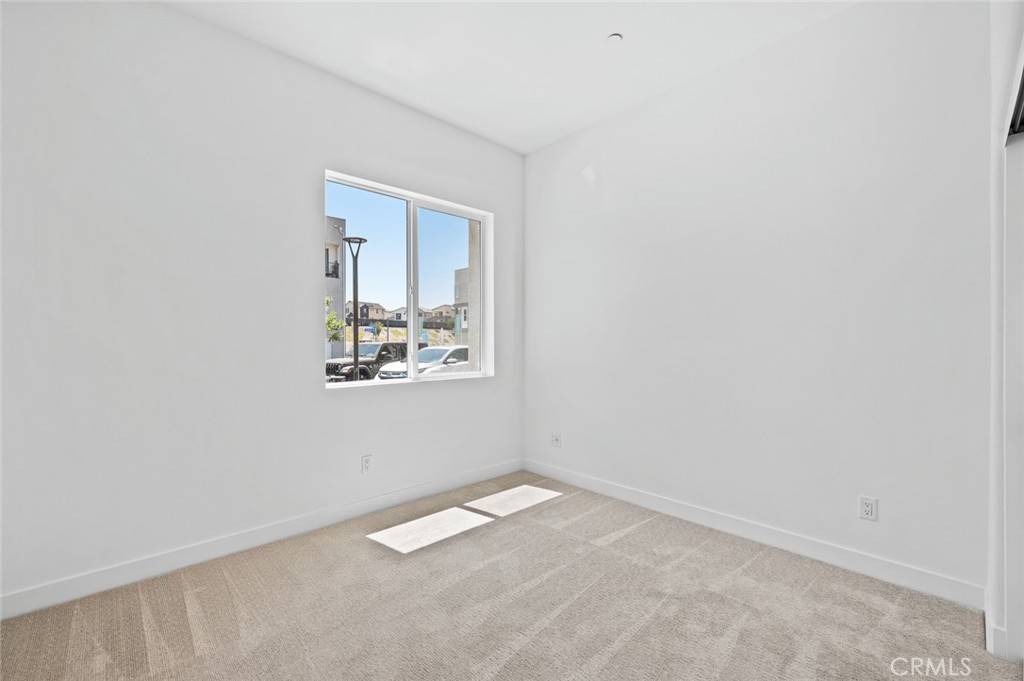 Valencia, CA 91381,26809 Snowmass LOOP