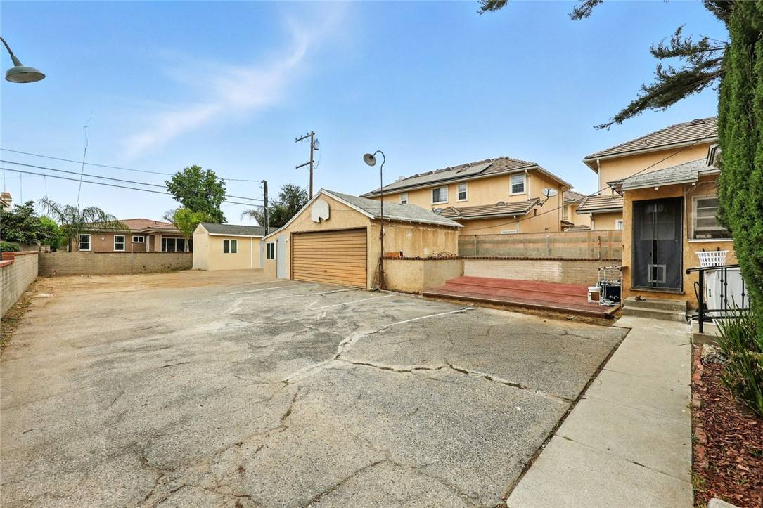 Temple City, CA 91780,6159 Rosemead BLVD