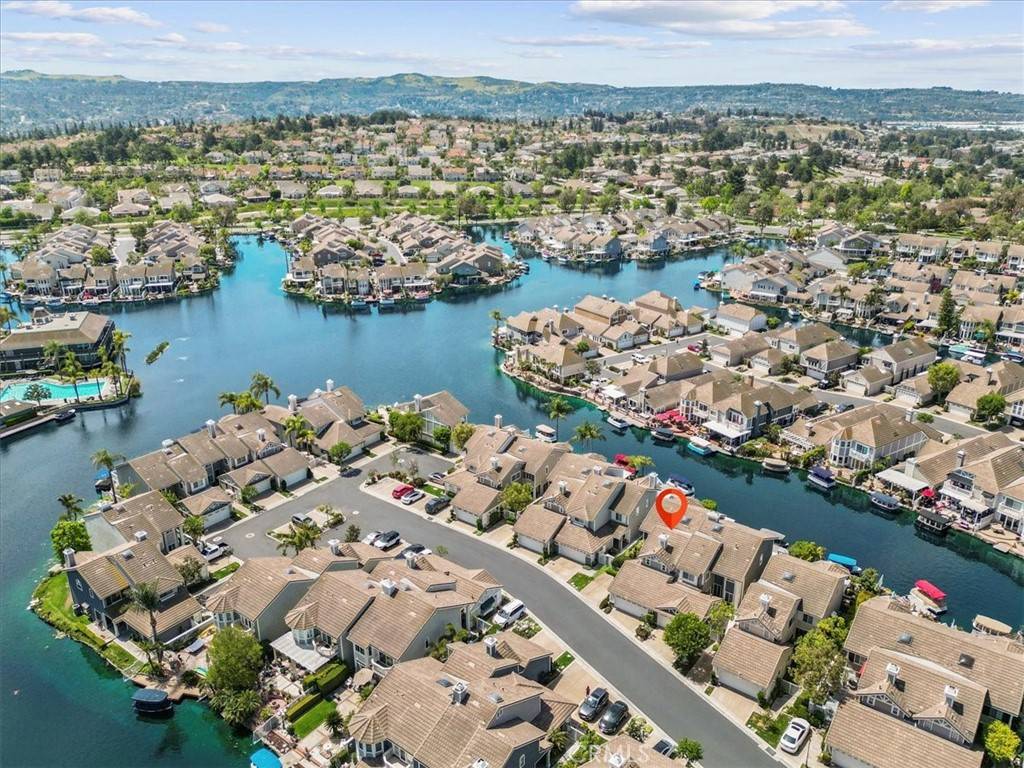 Yorba Linda, CA 92886,5289 Via Andalusia