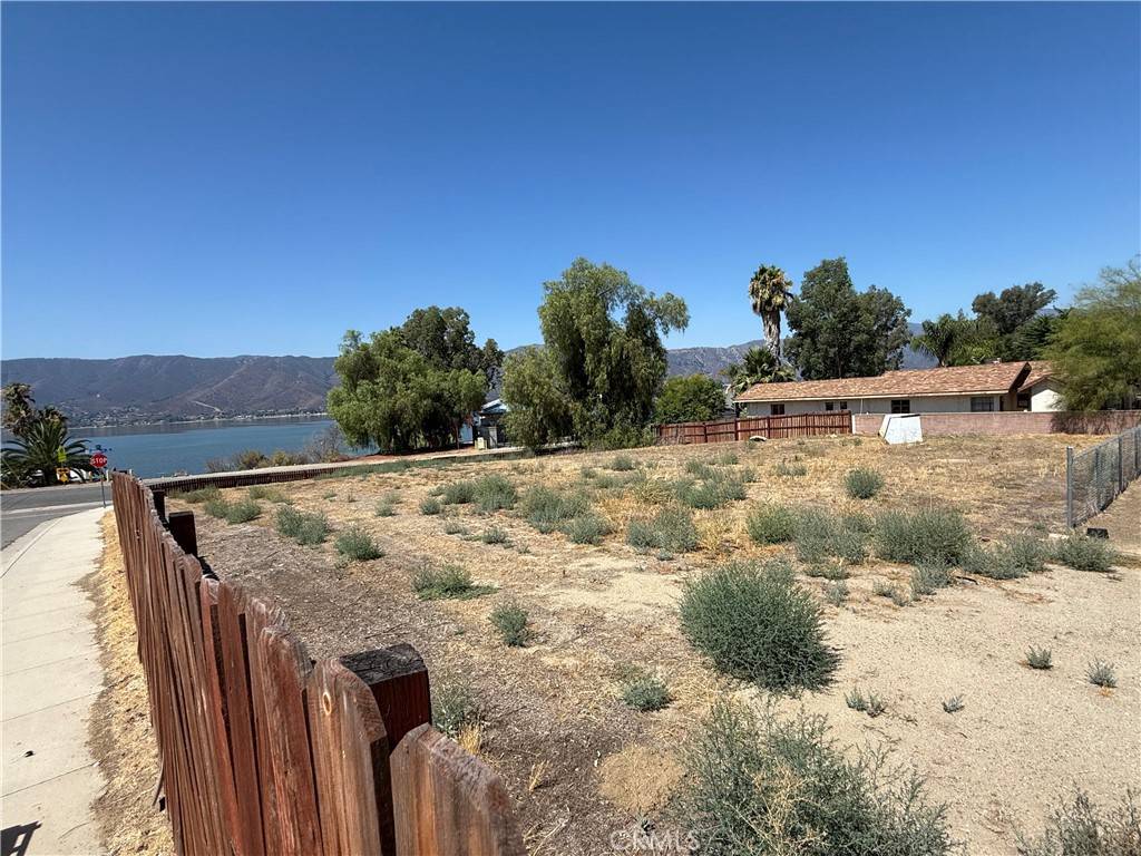 Lake Elsinore, CA 92530,0 Mohr St. 374-191-039 LOT