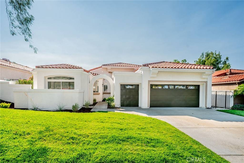 Murrieta, CA 92562,38043 Cherrywood DR