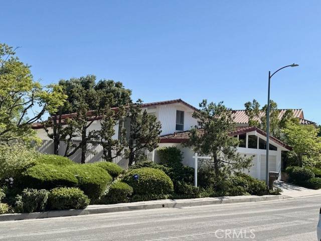 Los Angeles, CA 90049,2653 Cordelia RD