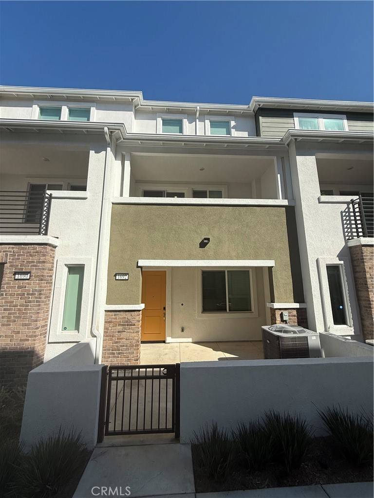 West Covina, CA 91790,1692 Cayton Loop