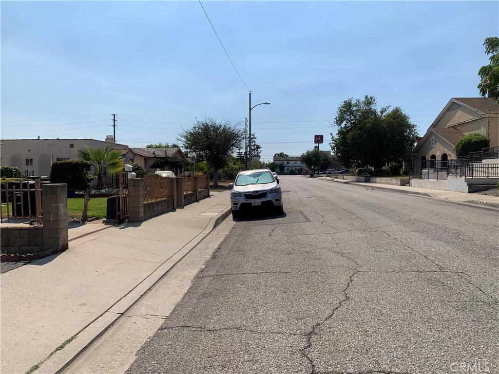 Rosemead, CA 91770,9038 Newby AVE