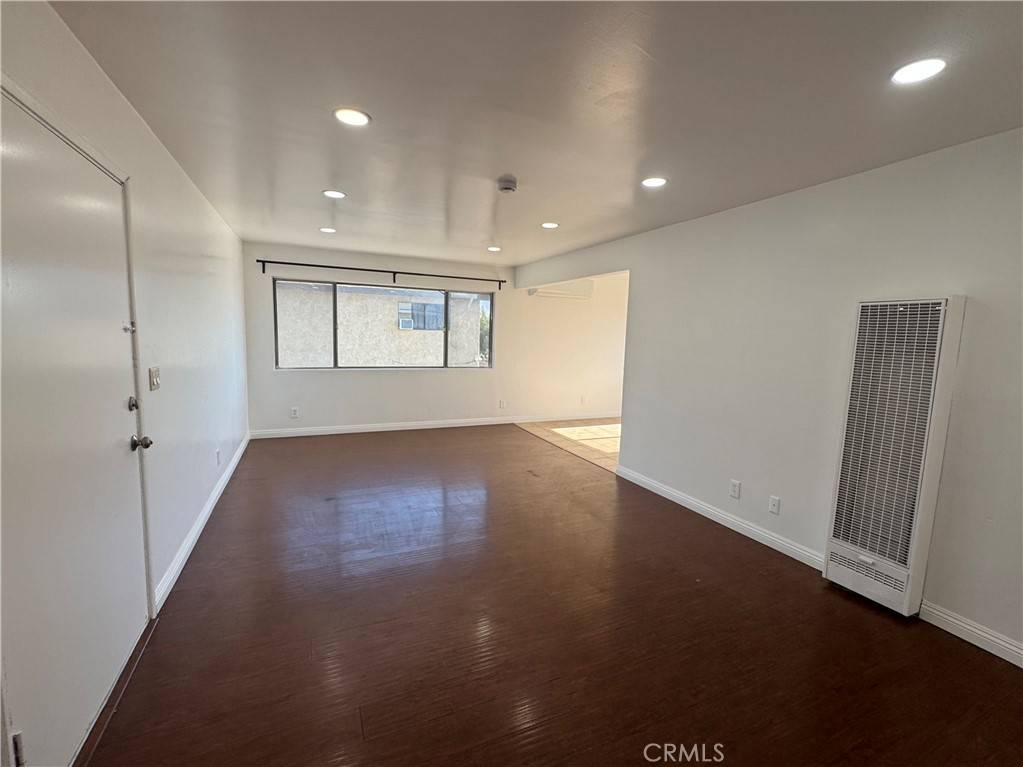 El Monte, CA 91733,2469 3/4 Potrero AVE #B