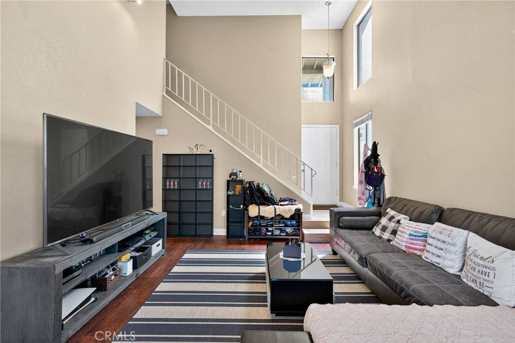 Ontario, CA 91762,1031 S Palmetto AVE #II1