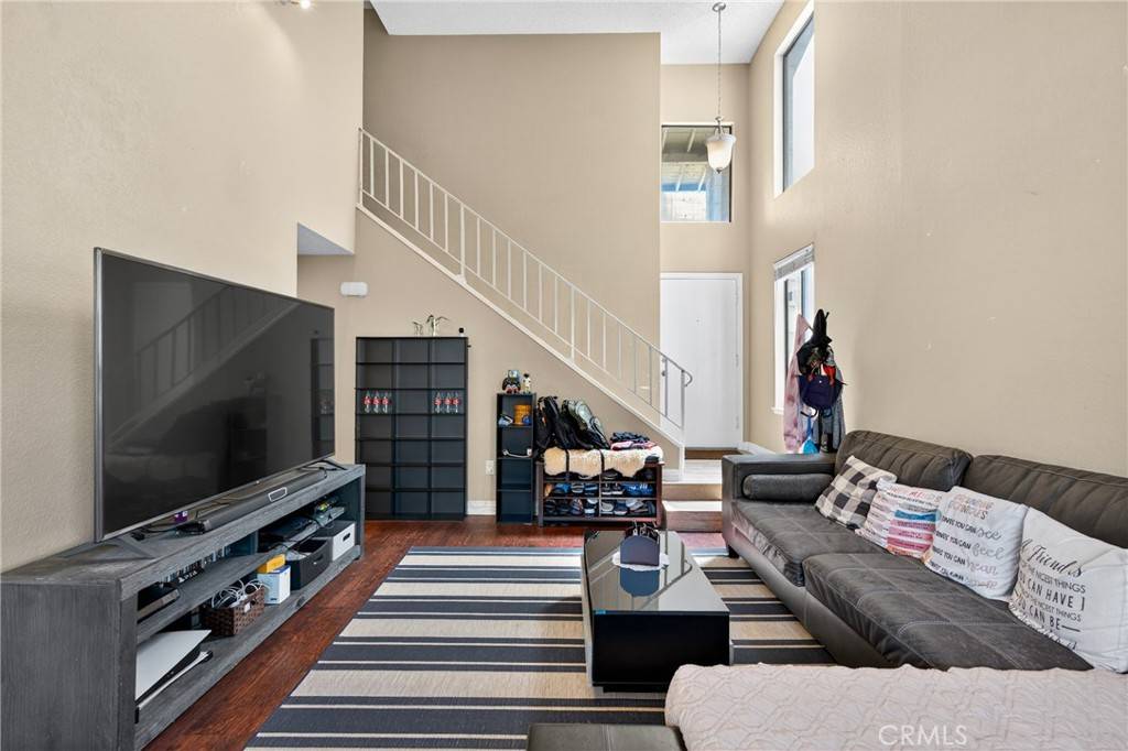 Ontario, CA 91762,1031 S Palmetto AVE #II1