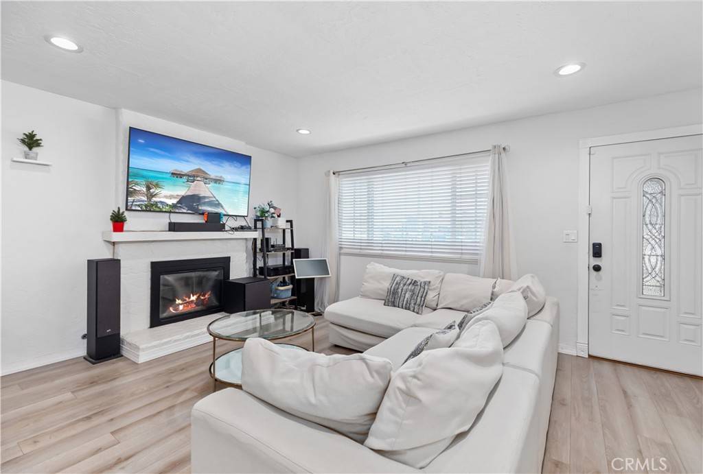 Chino, CA 91710,4328 Camelia CT