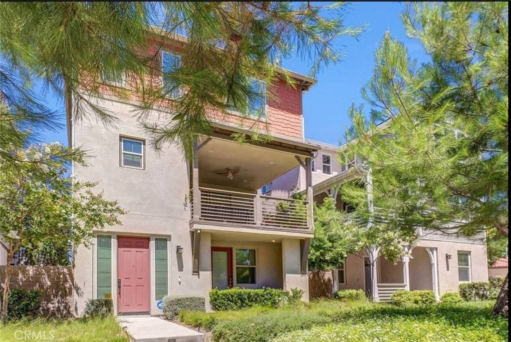 Pomona, CA 91766,40 Riverton ST