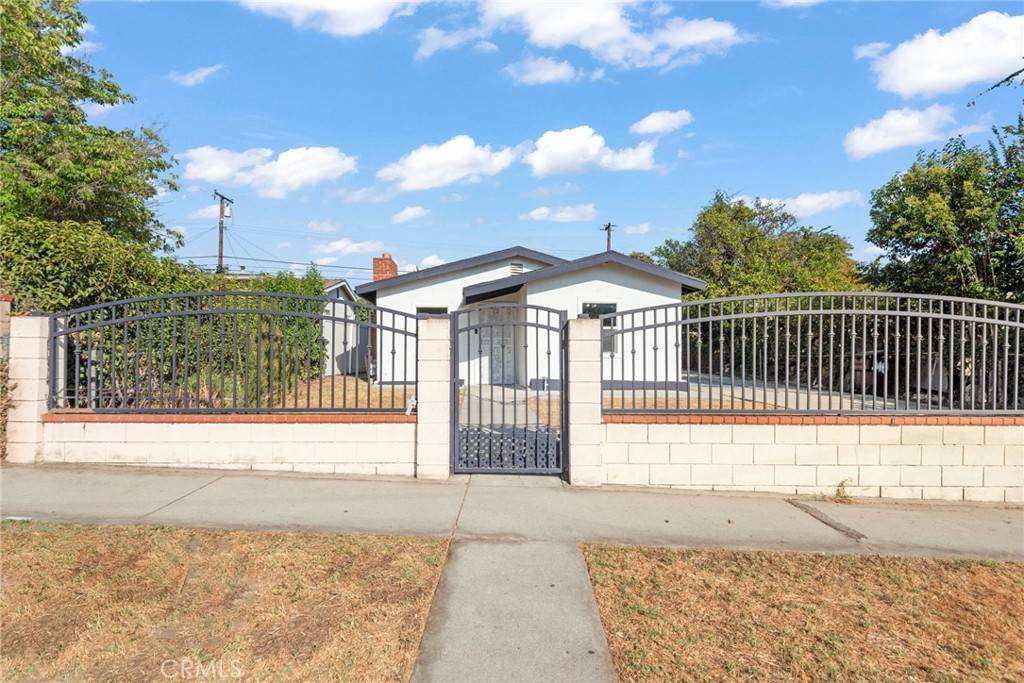 La Puente, CA 91744,216 S Sandalwood AVE