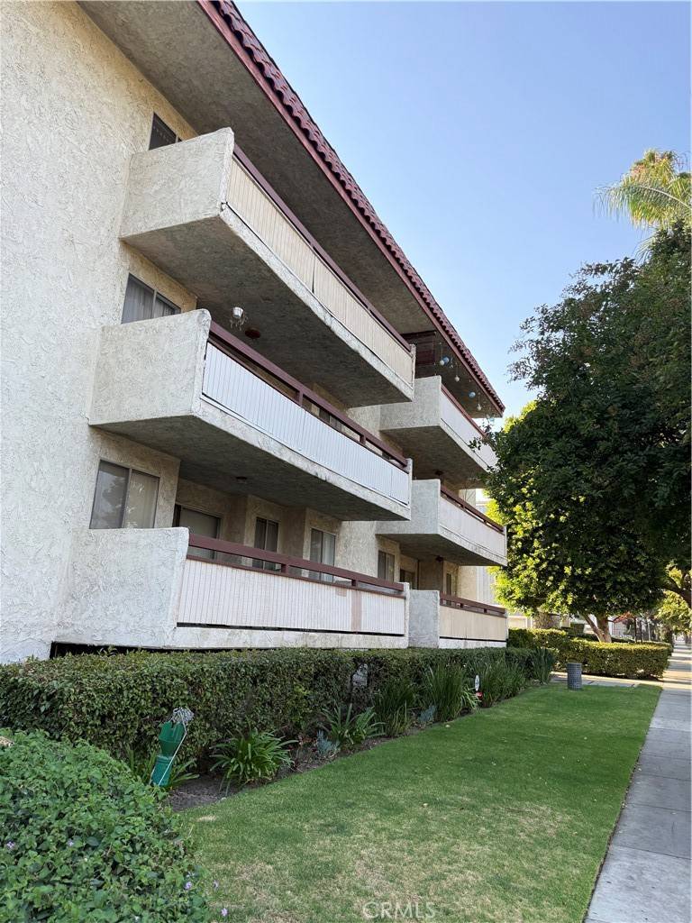 Pasadena, CA 91107,125 S Sierra Madre BLVD #315