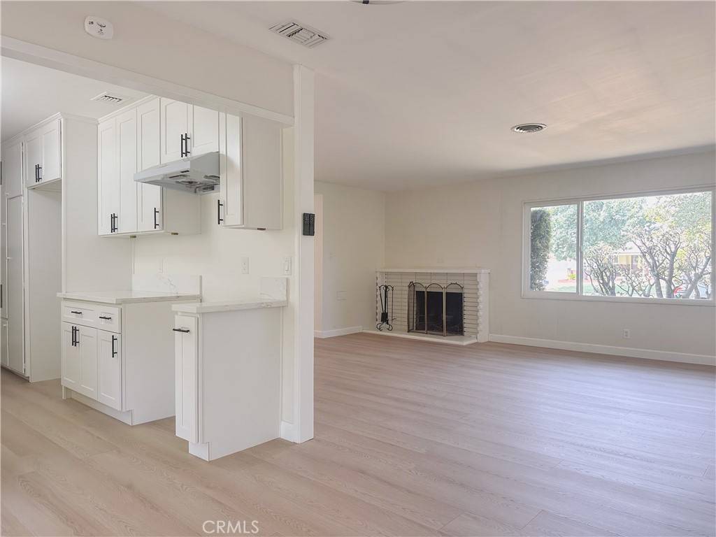 Azusa, CA 91702,1124 N Soldano DR