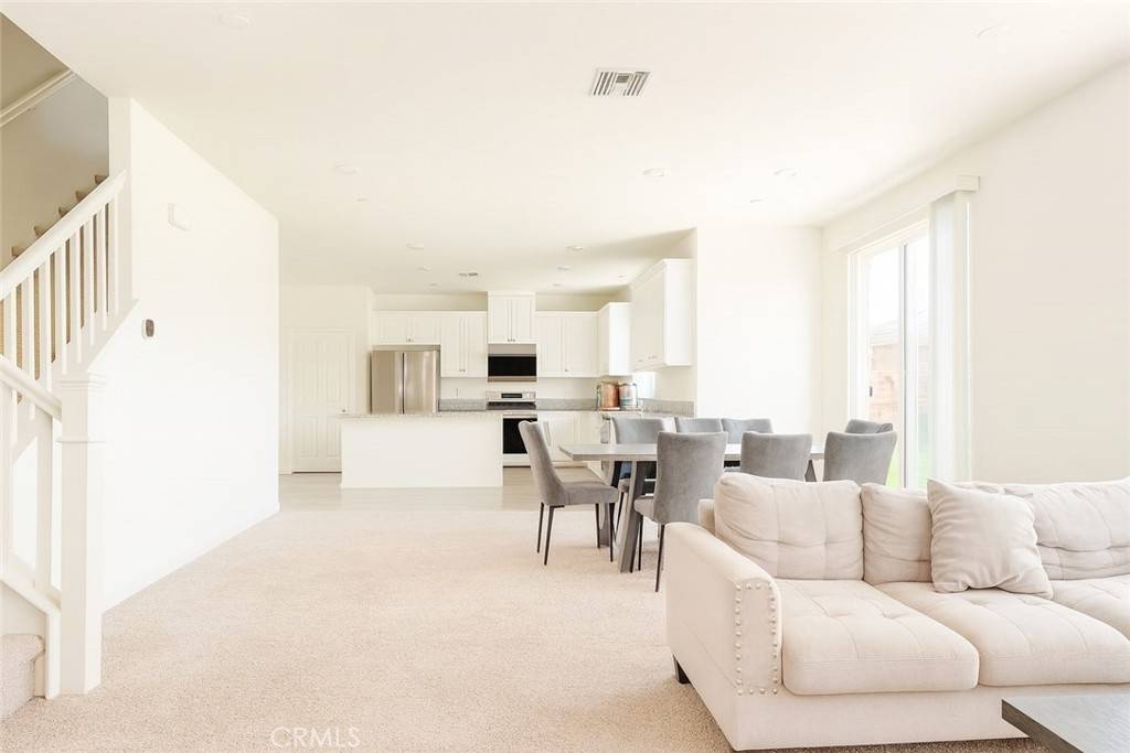 Ontario, CA 91761,4010 E Catalina ST