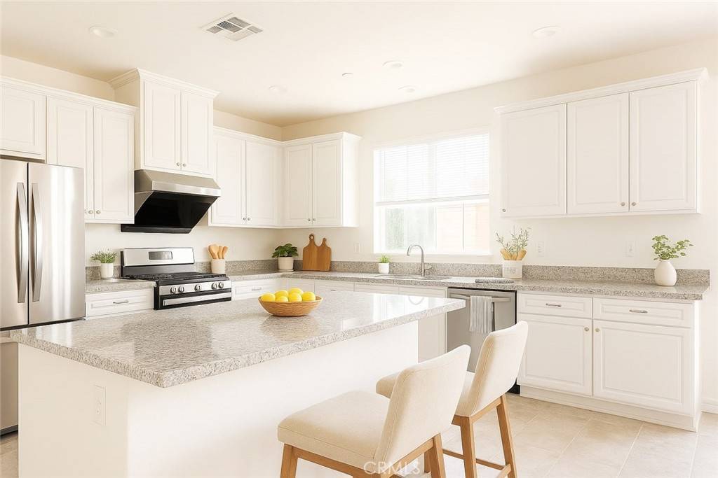 Ontario, CA 91761,4010 E Catalina ST