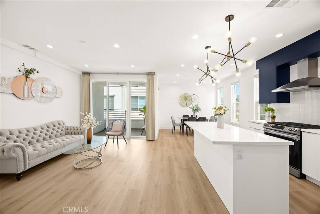 San Gabriel, CA 91776,137 Saint Francis St # A,