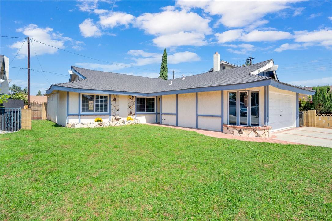 El Monte, CA 91732,4739 Helmgate DR