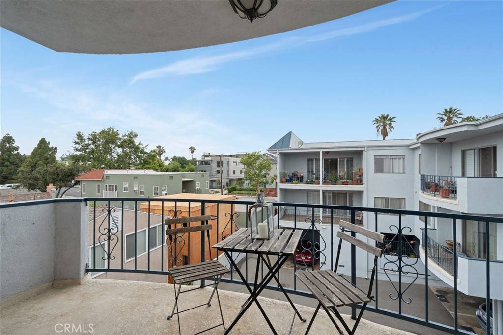 Pasadena, CA 91106,972 E California BLVD #309
