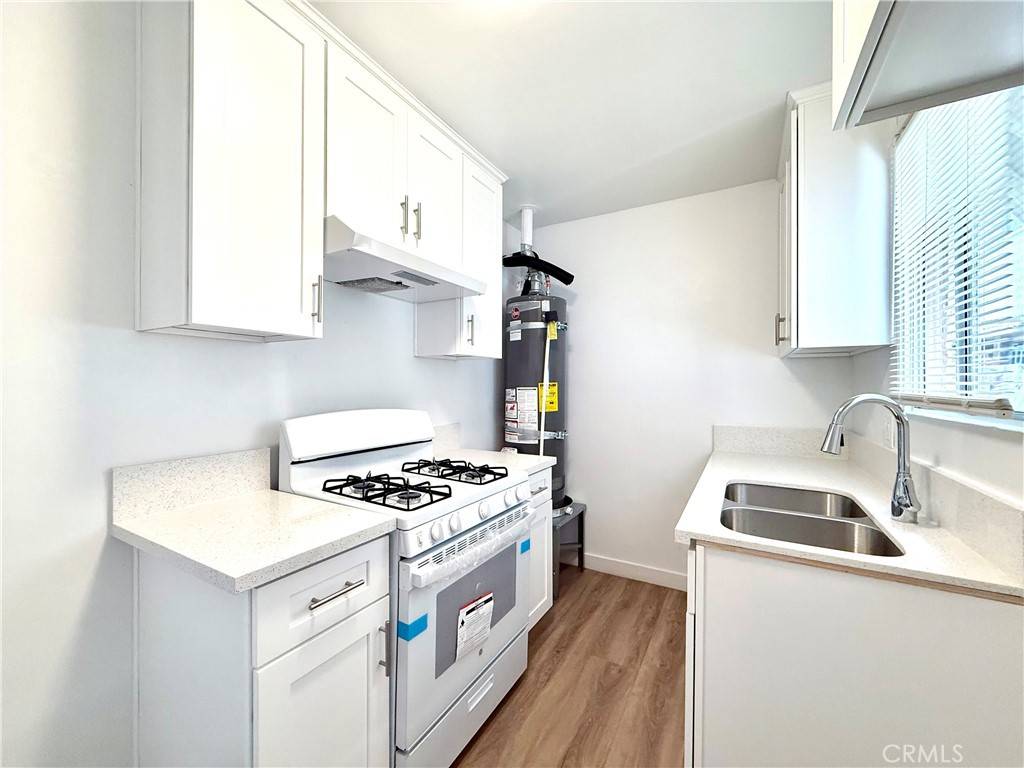 Los Angeles, CA 90042,621 N Avenue 57