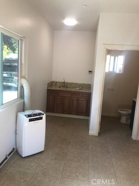 Pasadena, CA 91103,1684 Navarro AVE