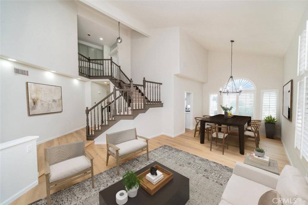 Riverside, CA 92503,16363 E Peak CT