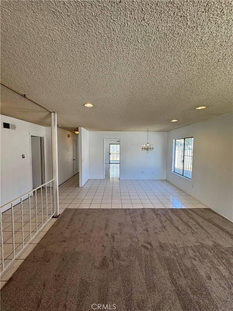 San Diego, CA 92114,196 Parkcreek CT