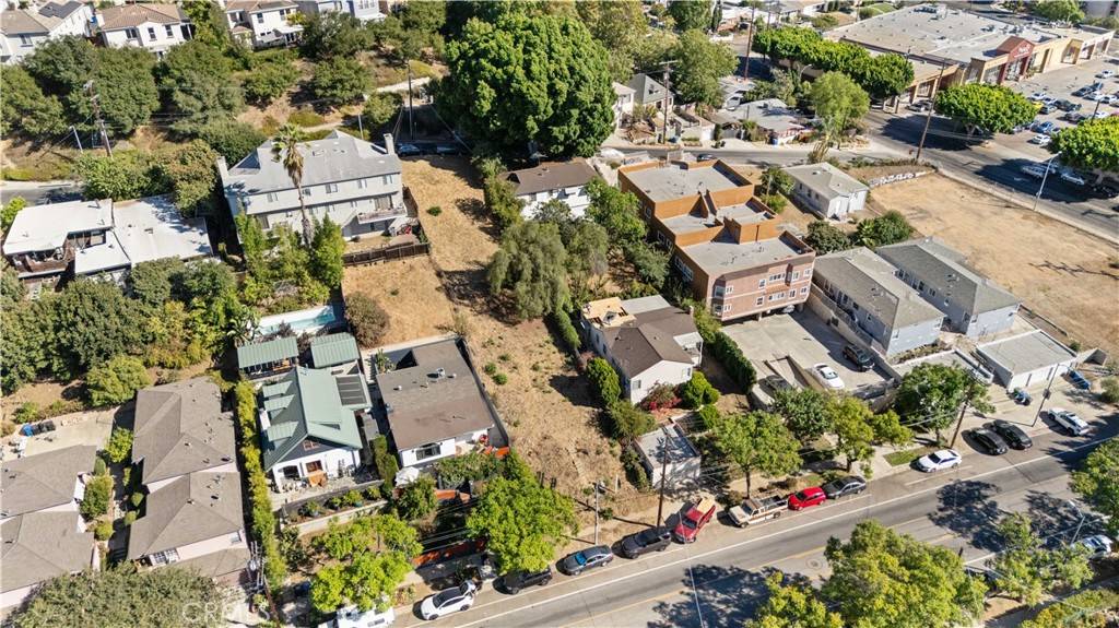 Los Angeles, CA 90042,6034 6034 Monterey Rd