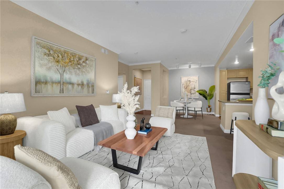 Irvine, CA 92612,2405 Watermarke PL