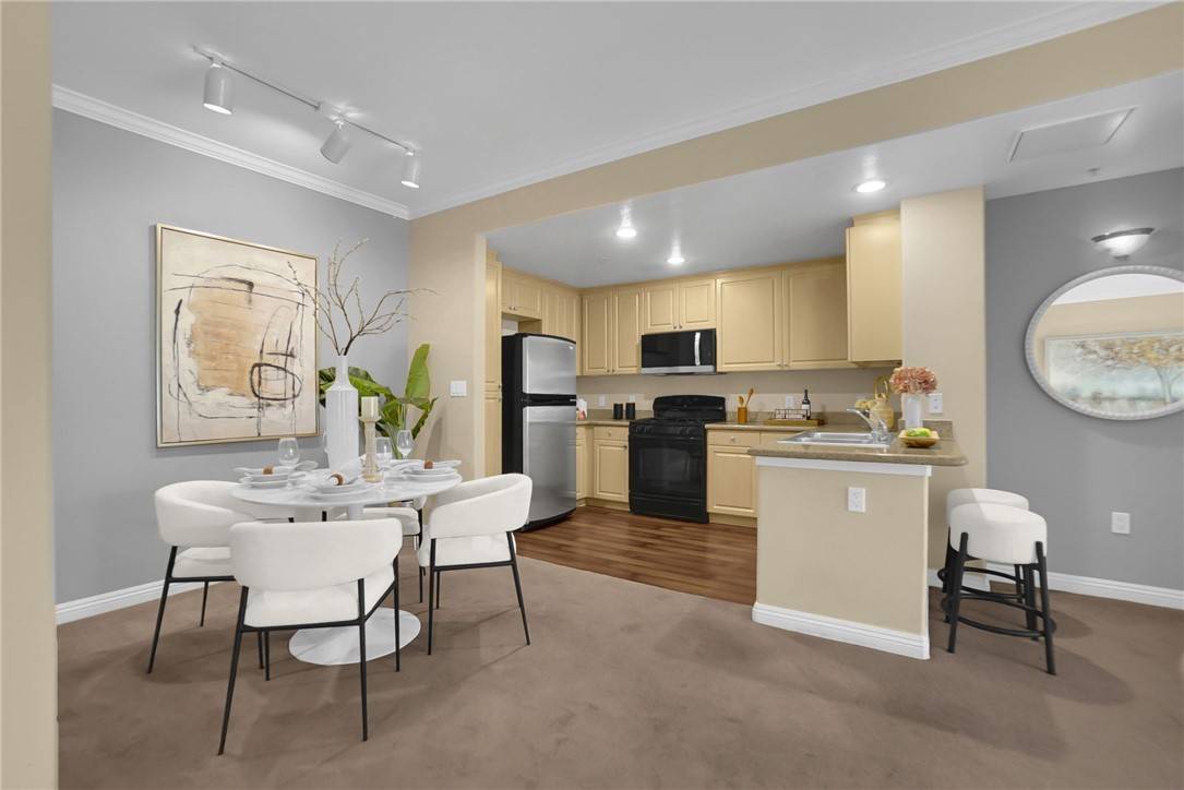 Irvine, CA 92612,2405 Watermarke PL