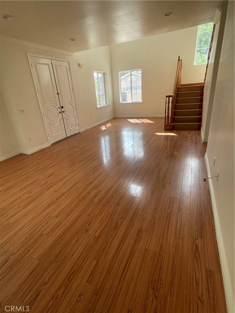 San Gabriel, CA 91775,8939 Emperor AVE