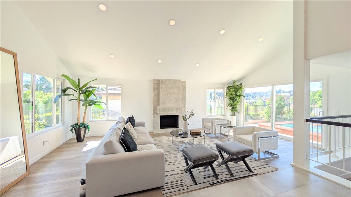 Diamond Bar, CA 91765,21187 Ambushers