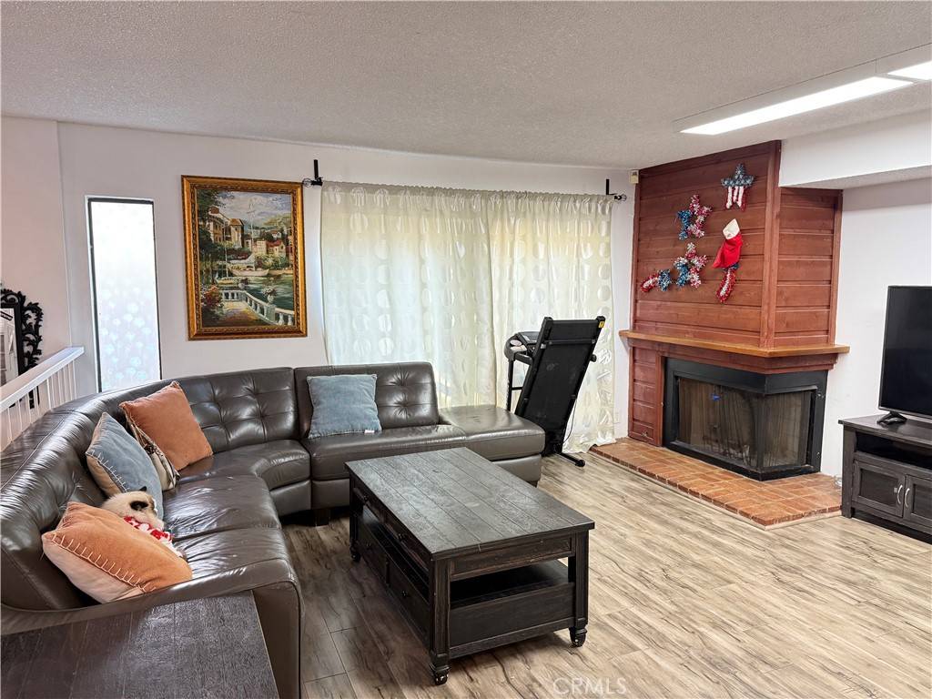 Monterey Park, CA 91755,527 S Orange