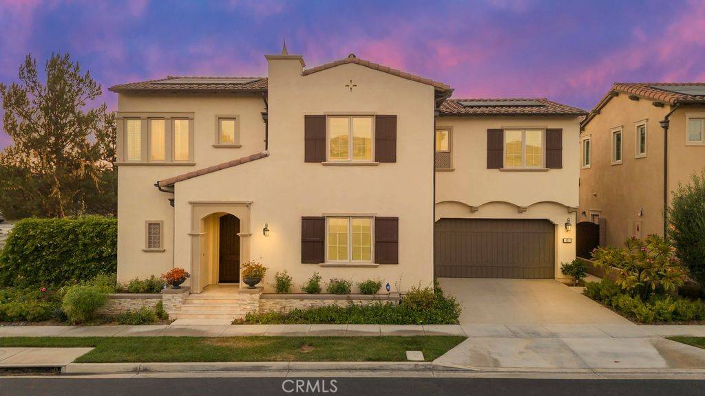 Irvine, CA 92602,61 English Saddle