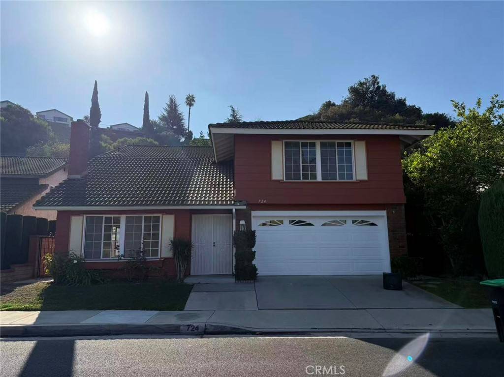 Monterey Park, CA 91754,724 Barnum Way