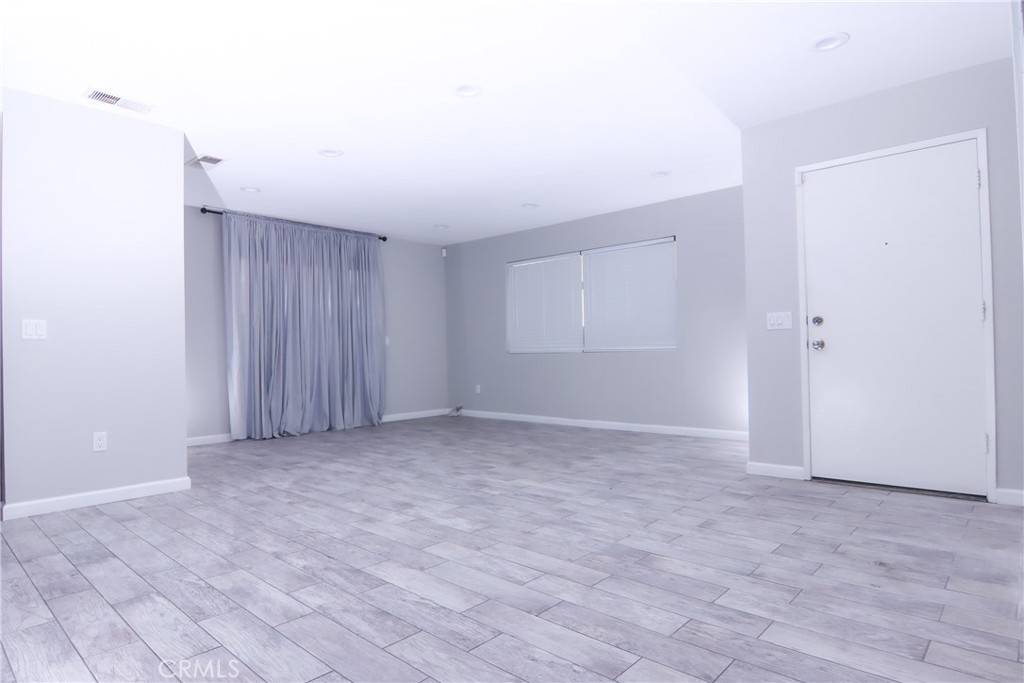 Ontario, CA 91762,952 Cone Flower