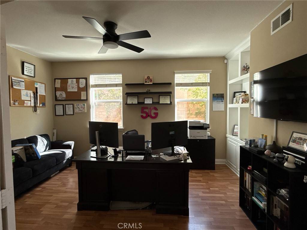Saugus, CA 91390,21626 Glen Canyon