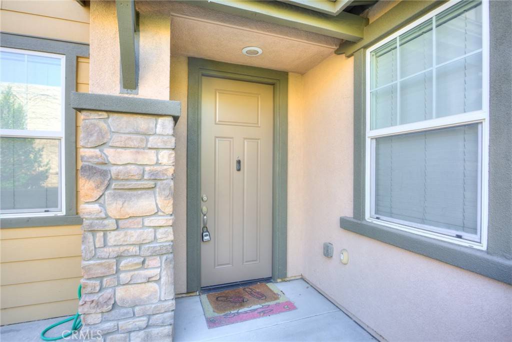 Fontana, CA 92336,16001 Chase Rd #53