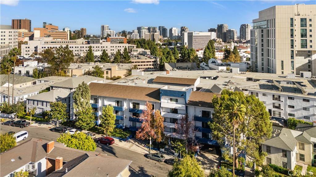 Los Angeles, CA 90024,10982 Roebling Avenue #524