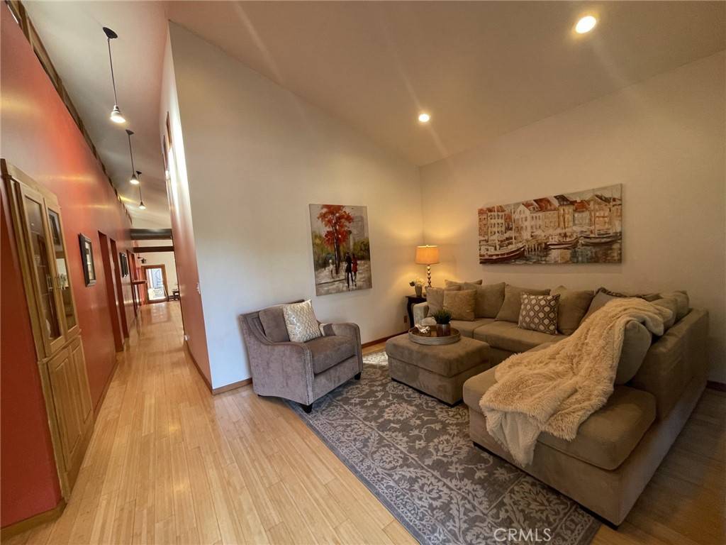 Pasadena, CA 91106,761 Los Robles