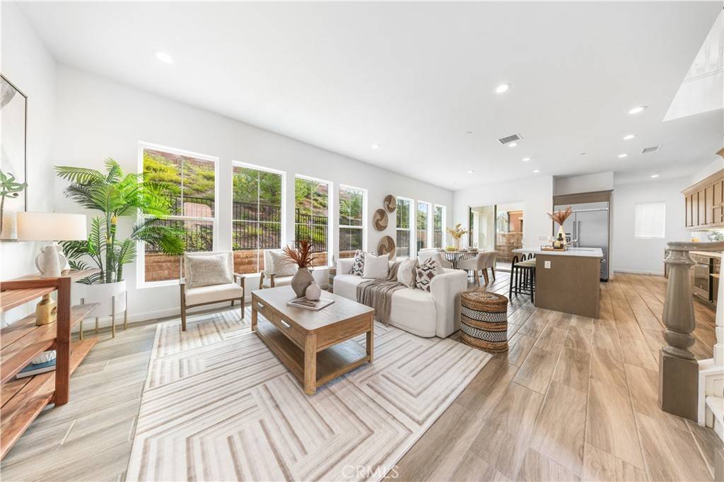 Porter Ranch, CA 91326,20611 W Chestnut CIR