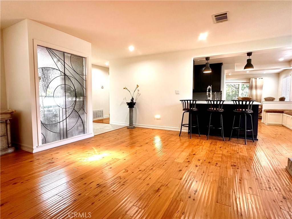 Monterey Park, CA 91754,650 W El Repetto