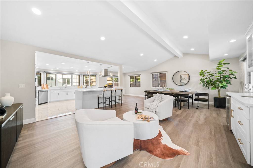 Yorba Linda, CA 92886,17841 Buena Vista Avenue