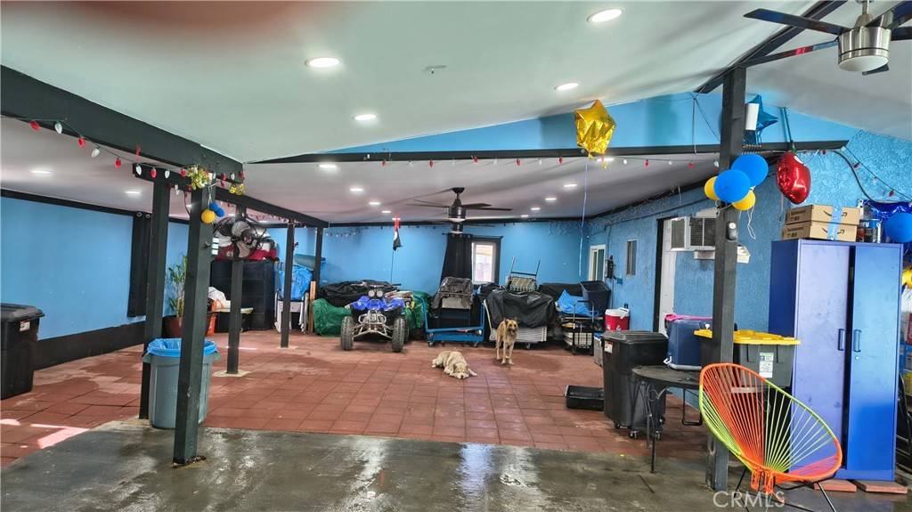 Santa Ana, CA 92707,1206 S SHELTON ST