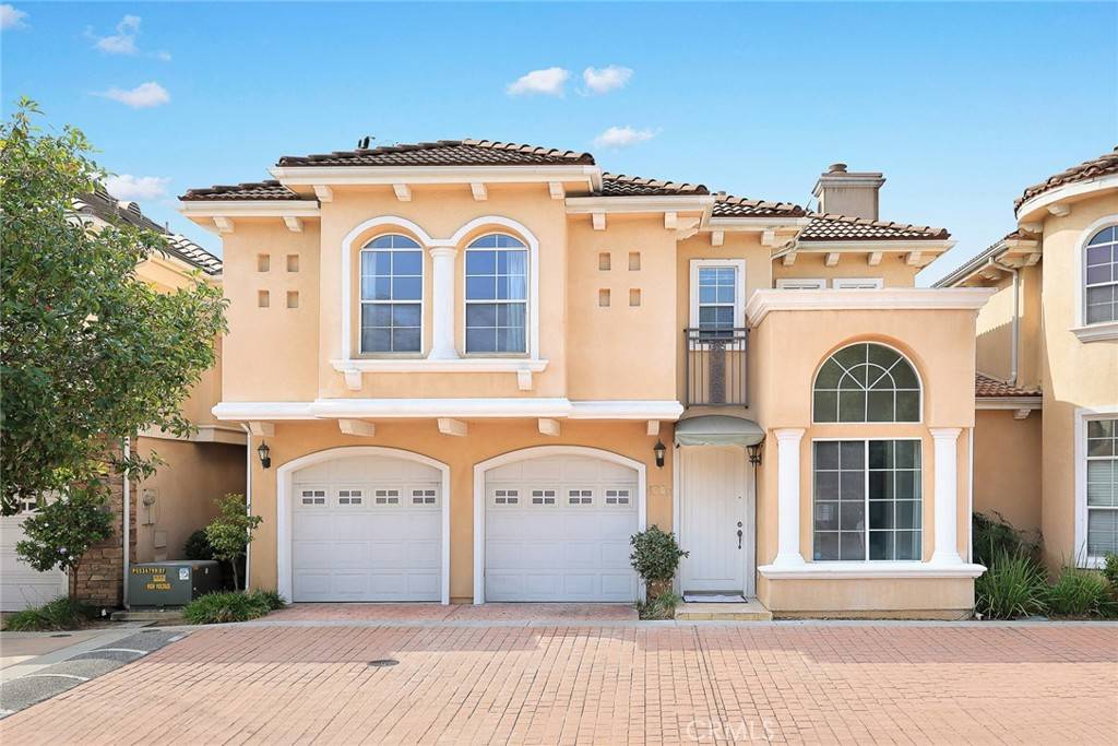 Arcadia, CA 91007,470 W Duarte #B