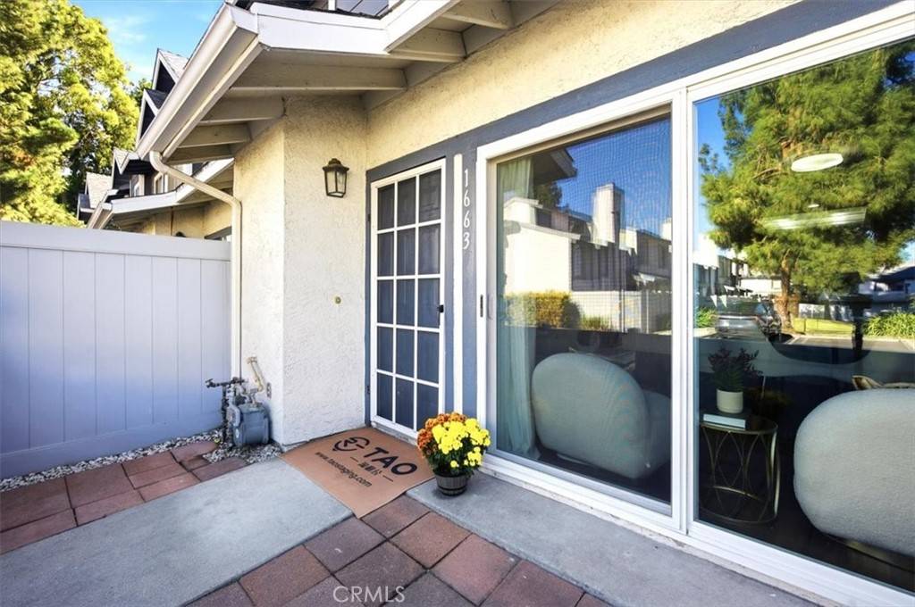 West Covina, CA 91791,1663 Caffrey