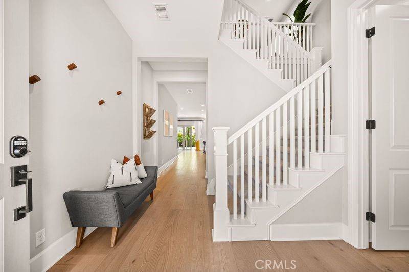 Irvine, CA 92602,90 Rockinghorse